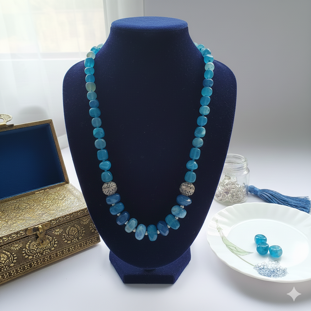 Blue Agates Nuggets Necklace